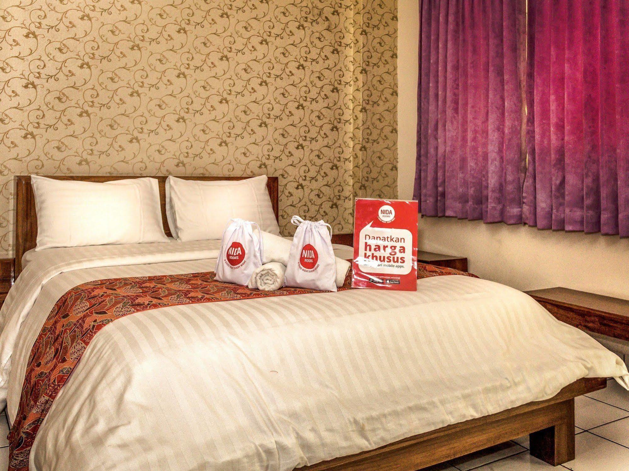 Hotel Nida Sukajadi Railway Station Cibogo Bandung